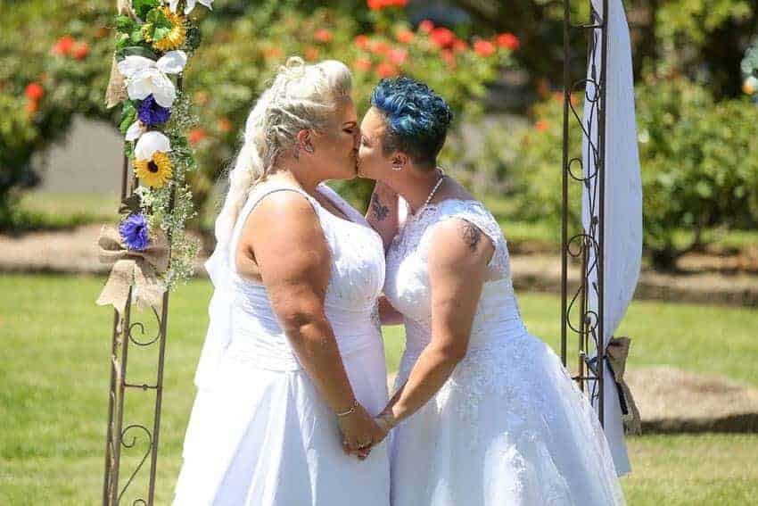 La primera pareja del mismo sexo en casarse en Australia