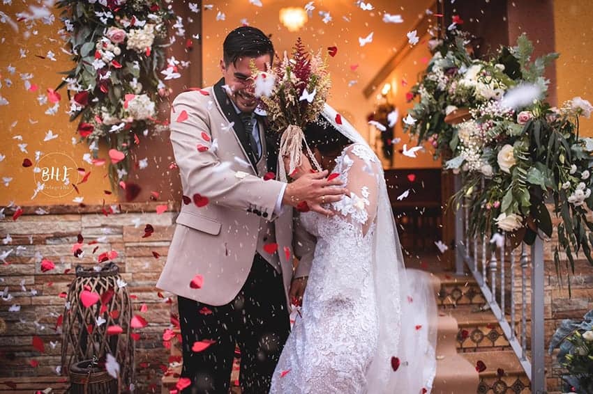 flores para bodas alternativas al arroz